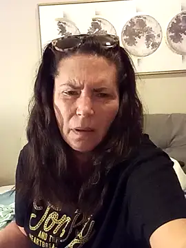 Snapshot of petalsexy chatting on 10/23/25, 06:39 petalsexy online show from 10/23/25, 06:39