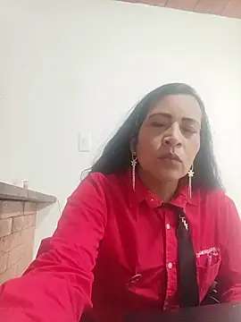 Snapshot of PAULA20- chatting on 10/03/25, 01:30 PAULA20- online show from 10/03/25, 01:30