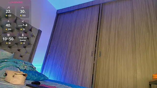 dreamsussi online show from 09/12/25, 12:44