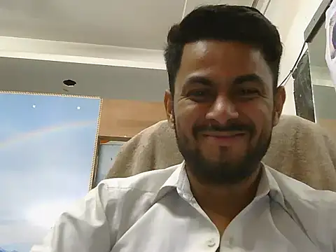 ursdreamperson online show from 04/28/26, 02:27