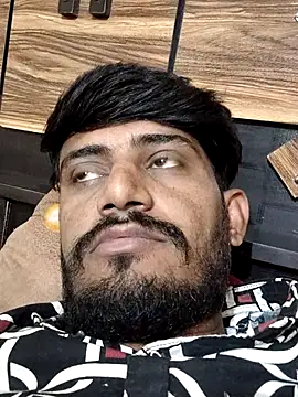 Snapshot of krishjaat43 chatting on 09/09/25, 05:51 krishjaat43 online show from 09/09/25, 05:51