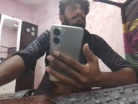 Snapshot of krishjaat43 chatting on 10/07/25, 06:43 krishjaat43 online show from 10/07/25, 06:43