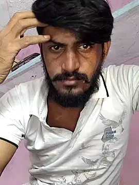 Snapshot of krishjaat43 chatting on 10/15/25, 04:01 krishjaat43 online show from 10/15/25, 04:01