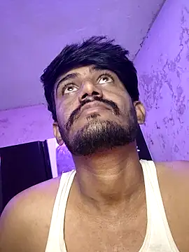 Snapshot of krishjaat43 chatting on 10/18/25, 01:30 krishjaat43 online show from 10/18/25, 01:30