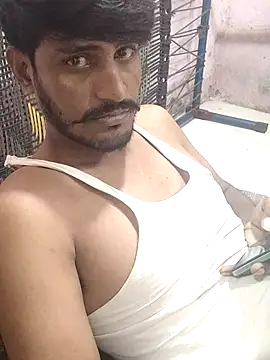 Snapshot of krishjaat43 chatting on 10/19/25, 03:29 krishjaat43 online show from 10/19/25, 03:29