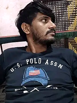 Snapshot of krishjaat43 chatting on 10/28/25, 05:22 krishjaat43 online show from 10/28/25, 05:22