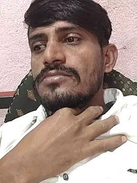 Snapshot of krishjaat43 chatting on 11/20/25, 03:45 krishjaat43 online show from 11/20/25, 03:45