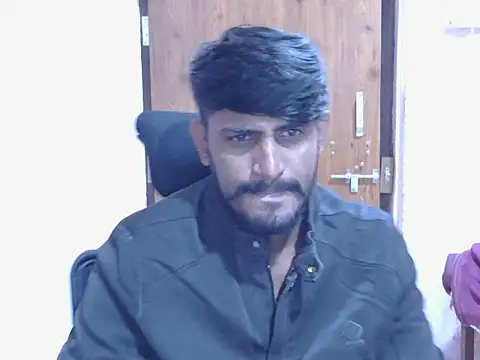 Snapshot of krishjaat43 chatting on 11/26/25, 08:04 krishjaat43 online show from 11/26/25, 08:04