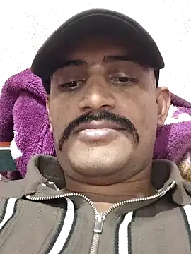 Snapshot of krishjaat43 chatting on 11/29/25, 03:04 krishjaat43 online show from 11/29/25, 03:04