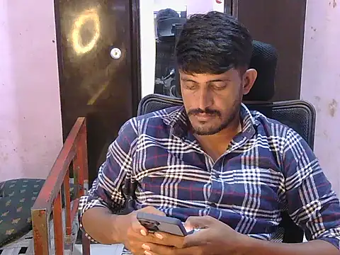 krishjaat43 online show from 07/09/26, 03:43