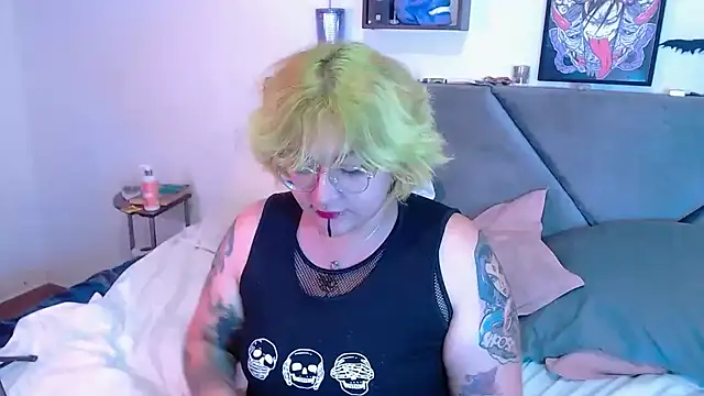 XxGreenGoodxX online show from 02/02/26, 06:50