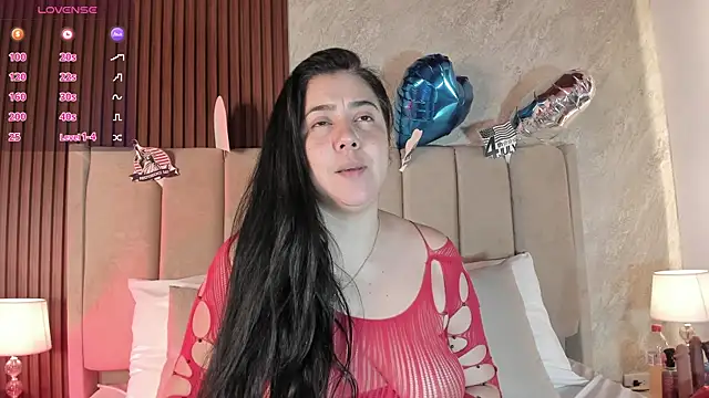 Snapshot of _Cris_Spicy_ chatting on 07/05/26, 06:59 Cris Spicy online show from 07/05/26, 06:59