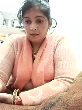 Chhaya hot online show from 12/21/25, 02:35