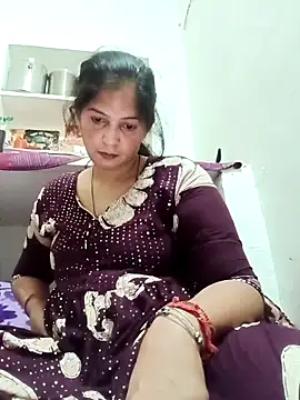 Chhaya hot online show from 03/28/26, 02:44