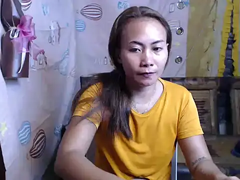 joanpetite online show from 05/27/26, 01:57