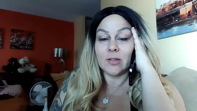 number1slut online show from 01/14/25, 08:37