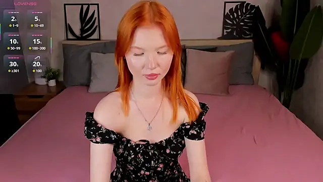 Anna Patterson online show from 10/07/25, 10:01