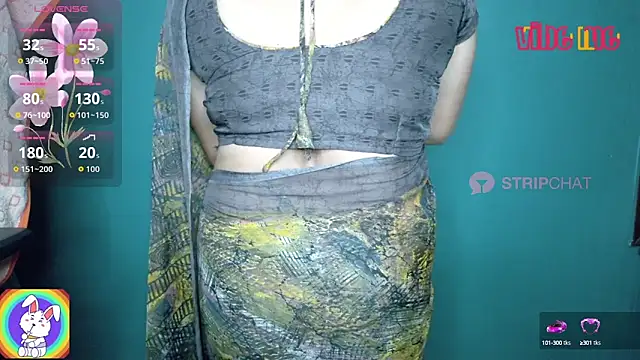 Snapshot of megHana_teLugGu chatting on 10/10/25, 04:17 megHana teLugGu online show from 10/10/25, 04:17