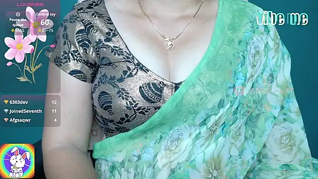 Snapshot of megHana_teLugGu chatting on 10/16/25, 12:06 megHana teLugGu online show from 10/16/25, 12:06