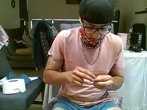 Jaleale33 online show from 05/08/26, 04:34