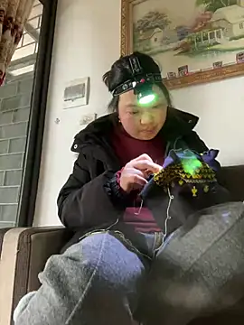 Nhung584 online show from 02/11/26, 02:49