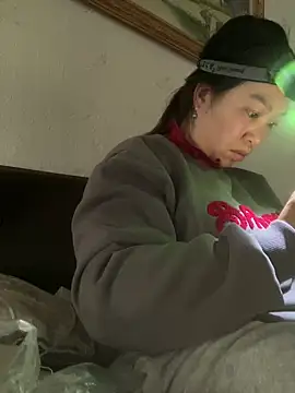 Nhung584 online show from 04/23/26, 10:03