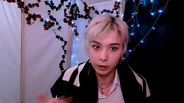 SophieAsh online show from 01/14/26, 07:19