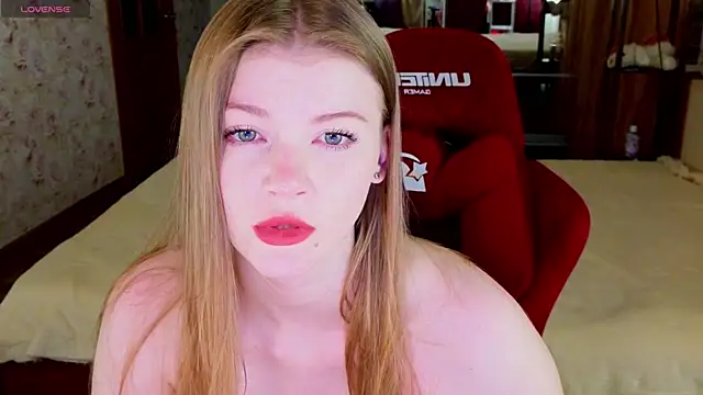 Snapshot of Jenny_Skinner20 chatting on 05/22/26, 06:24 Jenny Skinner20 online show from 05/22/26, 06:24