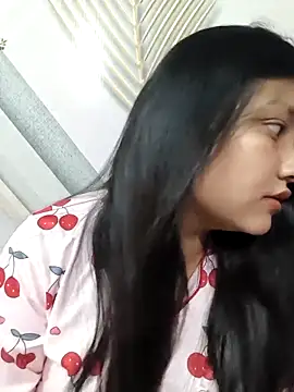 Dipali143143 online show from 04/14/26, 08:53