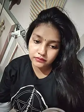 Snapshot of Dipali143143 chatting on 07/12/26, 09:33 Dipali143143 online show from 07/12/26, 09:33