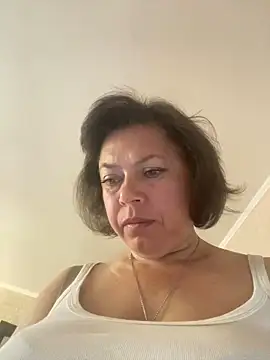 Kiravix online show from 10/03/25, 10:12