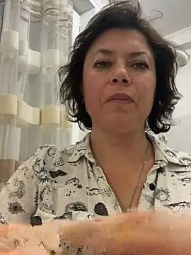 Kiravix online show from 11/13/25, 07:46