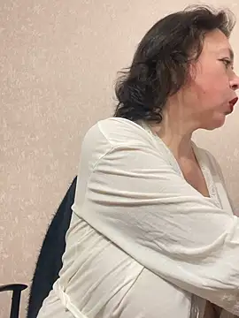 Kiravix online show from 03/13/26, 06:36