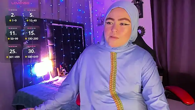 Snapshot of MarianFadel chatting on 11/04/25, 12:26 MarianFadel online show from 11/04/25, 12:26