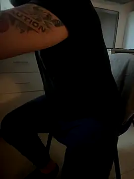 DavidMaros online show from 11/06/25, 05:52