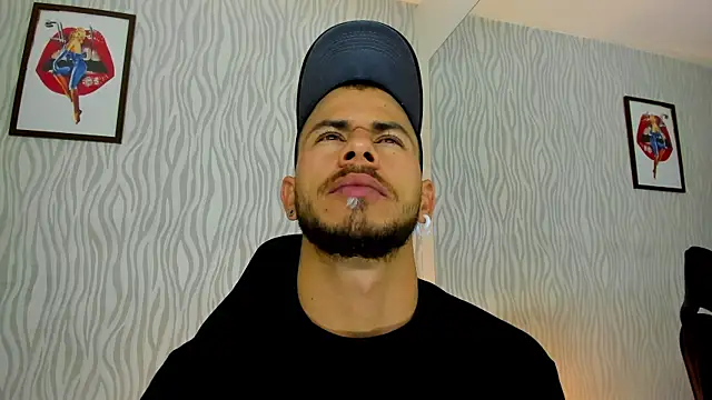 dylan jacobx online show from 10/18/25, 03:42