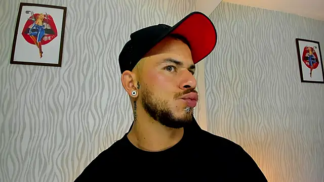 dylan jacobx online show from 10/28/25, 03:10