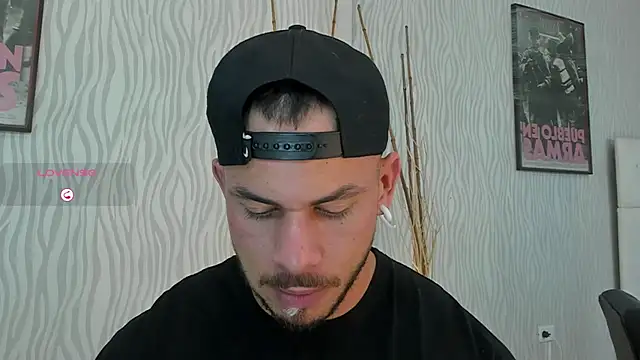 Snapshot of dylan_jacobx chatting on 06/09/26, 03:56 dylan jacobx online show from 06/09/26, 03:56