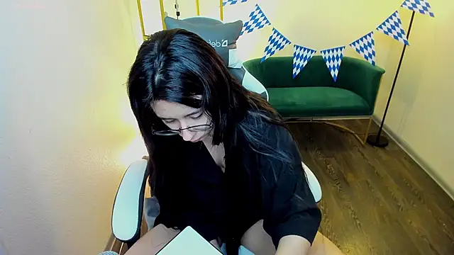 meomeee online show from 09/16/25, 04:30