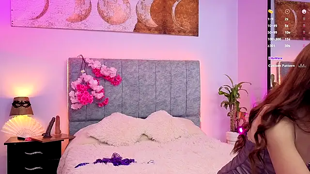 antonellastar24  online show from 10/22/25, 07:35