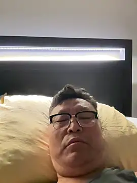 tashaninlife online show from 03/17/26, 01:10