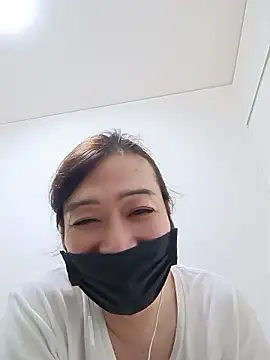 taru1225 online show from 05/28/26, 12:13