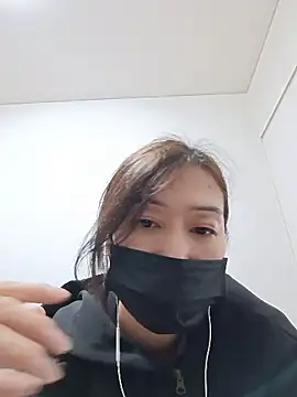 taru1225 online show from 06/02/26, 12:29