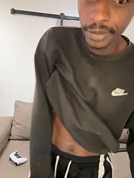 Snapshot of AllDayBbC chatting on 09/30/25, 02:55 AllDayBbC online show from 09/30/25, 02:55