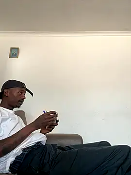 Snapshot of AllDayBbC chatting on 12/01/25, 10:42 AllDayBbC online show from 12/01/25, 10:42