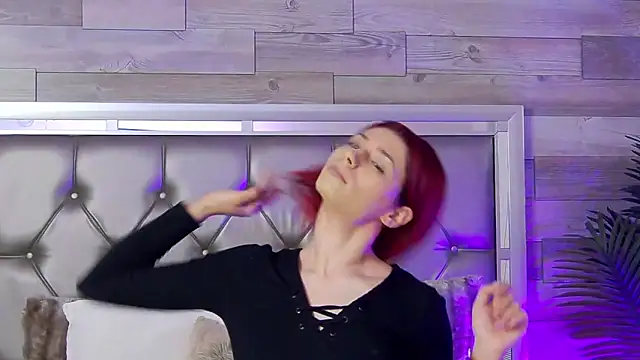 LunaHart online show from 03/04/26, 04:07