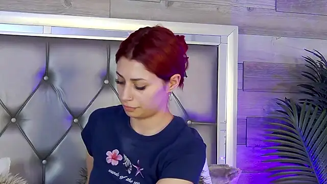 LunaHart online show from 03/29/26, 05:35