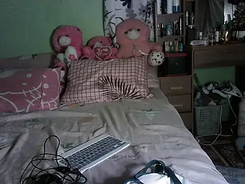 BigClit Ayana online show from 11/23/25, 07:57