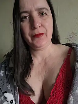 Snapshot of EvelinCutex chatting on 02/24/26, 07:39 EvelinCutex online show from 02/24/26, 07:39