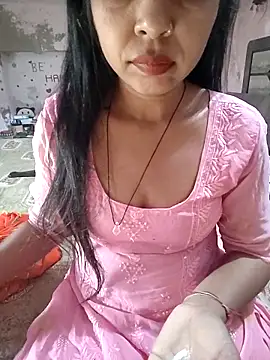 Paakhi-Singh online show from 12/16/25, 04:39